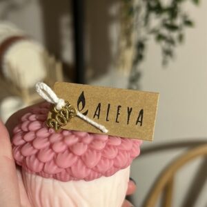 Valentine's acorn candle